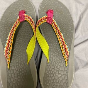 only worn once multi color chaco flip flops!